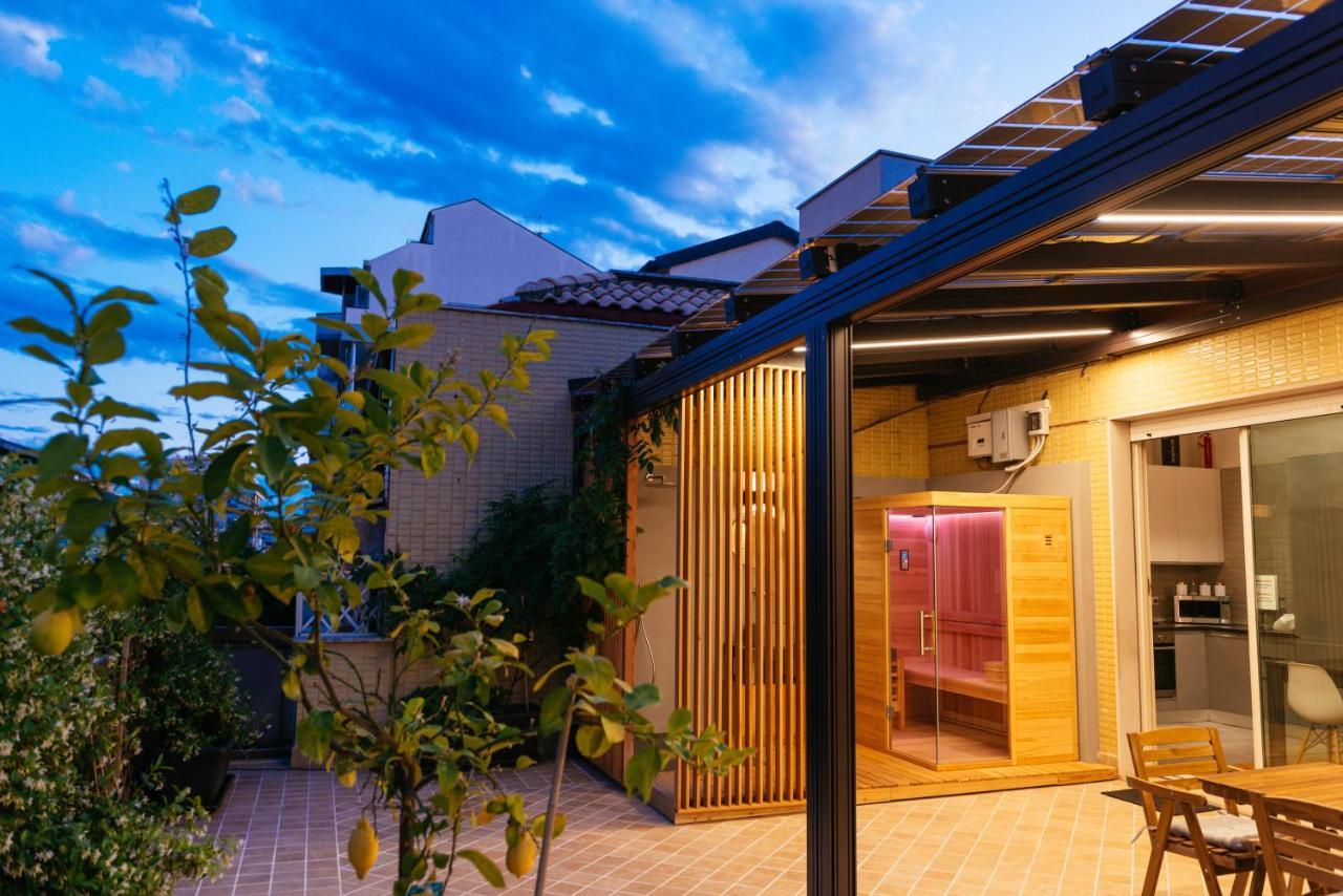 Luxury Penthouse With Sea View - City Center เปสการา ภายนอก รูปภาพ