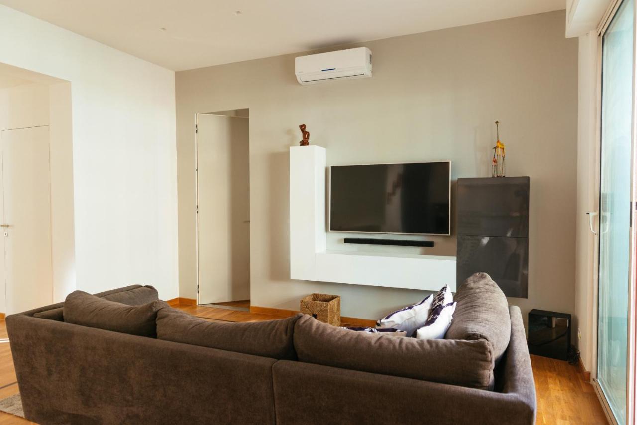 Luxury Penthouse With Sea View - City Center เปสการา ภายนอก รูปภาพ